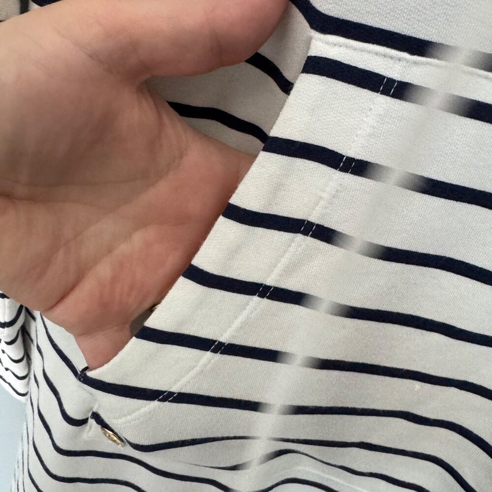 LILLY PULITZER navy stripe hillary UPF 50+ dress size M - Picture 5 of 10